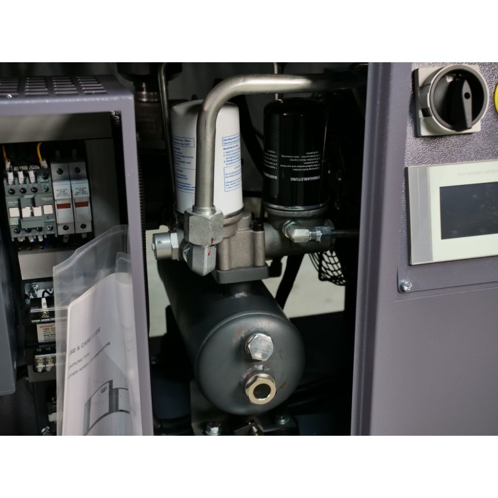 Гвинтовий компресор Mast SH-5 Inverter (двигун на постійних магнітах) Гвинтовий компресор Mast SH-5 Inverter (двигун на постійних магнітах)