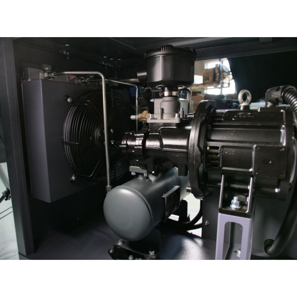 Гвинтовий компресор Mast SH-8 Inverter (двигун на постійних магнітах) Гвинтовий компресор Mast SH-8 Inverter (двигун на постійних магнітах)