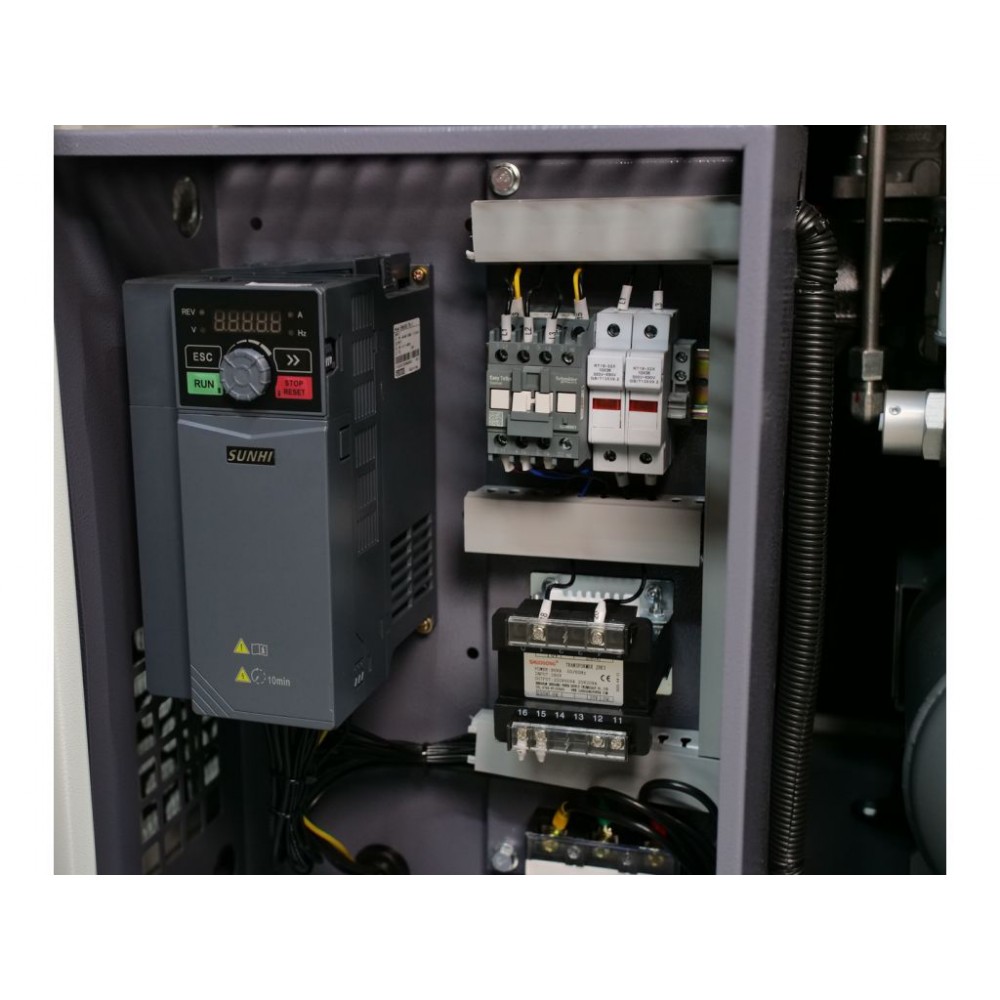 Гвинтовий компресор Mast SH-8 Inverter (двигун на постійних магнітах) Гвинтовий компресор Mast SH-8 Inverter (двигун на постійних магнітах)