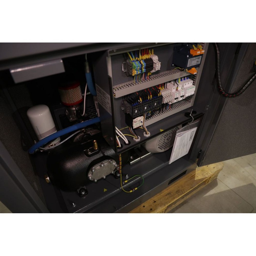 Гвинтовий компресор з ремінним приводом WALTER SK 7,5 SXP Гвинтовий компресор з ремінним приводом WALTER SK 7,5 SXP