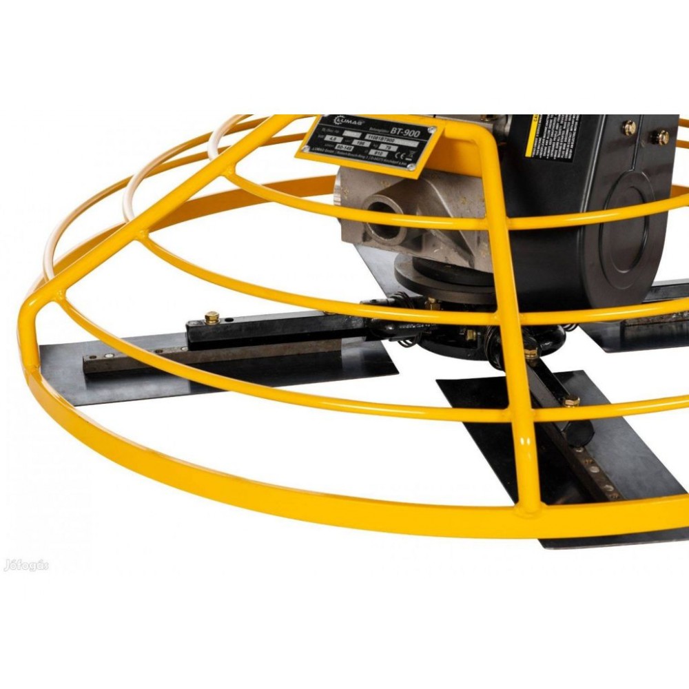 Затиральна машина по бетону Lumag BT900 Затиральна машина по бетону Lumag BT900