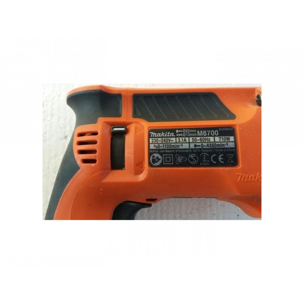 Перфоратор Makita MT M8700 Перфоратор Makita MT M8700