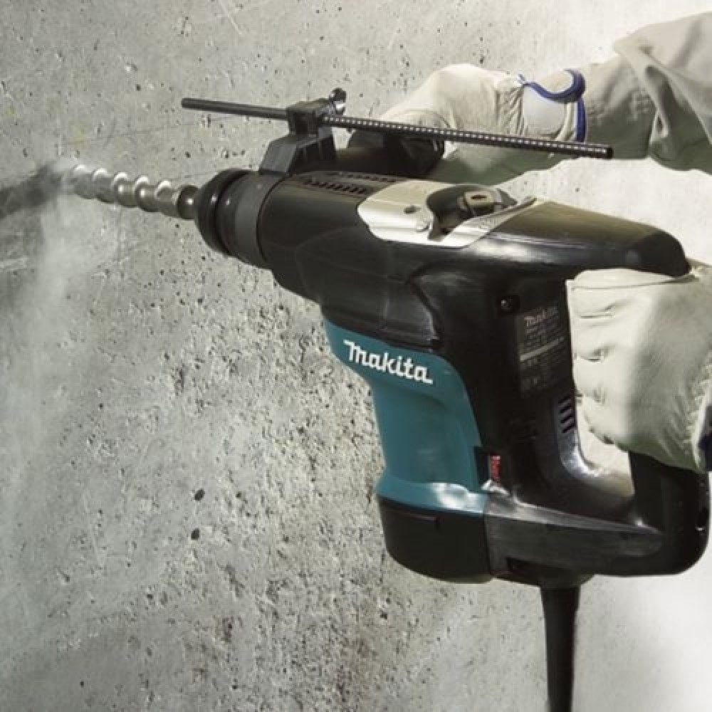 Перфоратор Makita HR3200C Перфоратор Makita HR3200C