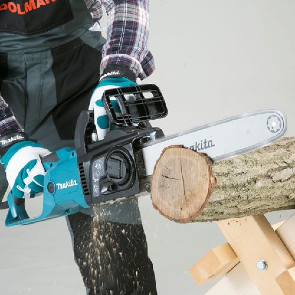 Електрична ланцюгова пила MAKITA UC4551A Електрична ланцюгова пила MAKITA UC4551A