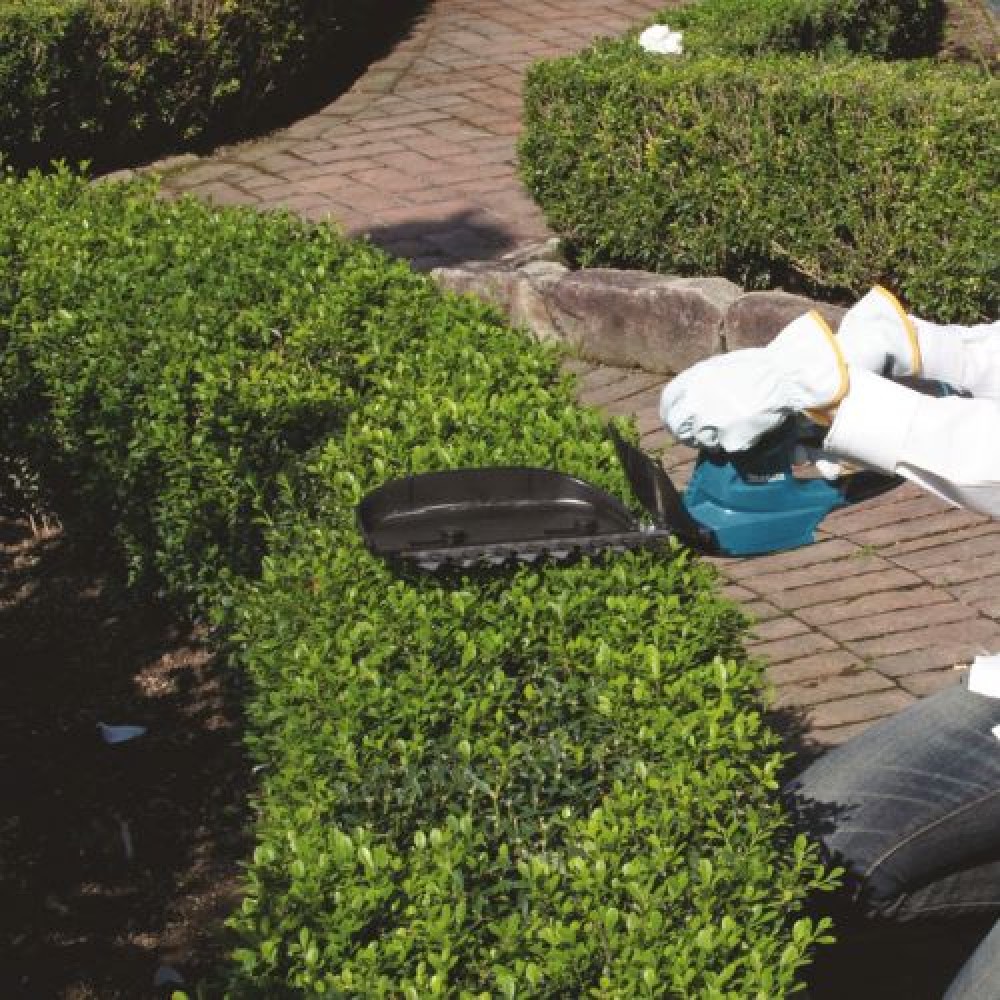 Акумуляторні ножиці для живоплоту - кущоріз Makita UH200DZ (каркас) Акумуляторні ножиці для живоплоту - кущоріз Makita UH200DZ (каркас)