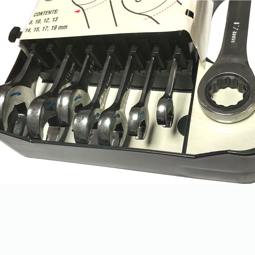 Набір ключів із тріскачкою 8 шт. (8,10,12,13,14,15,17,19 мм) Makita B-65523 Набір ключів із тріскачкою 8 шт. (8,10,12,13,14,15,17,19 мм) Makita B-65523