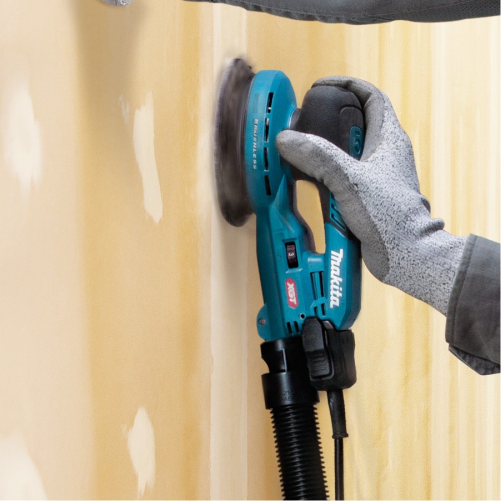 Акумуляторна ексцентрикова шліфмашина Makita BO002CGZ (каркас) Акумуляторна ексцентрикова шліфмашина Makita BO002CGZ (каркас)