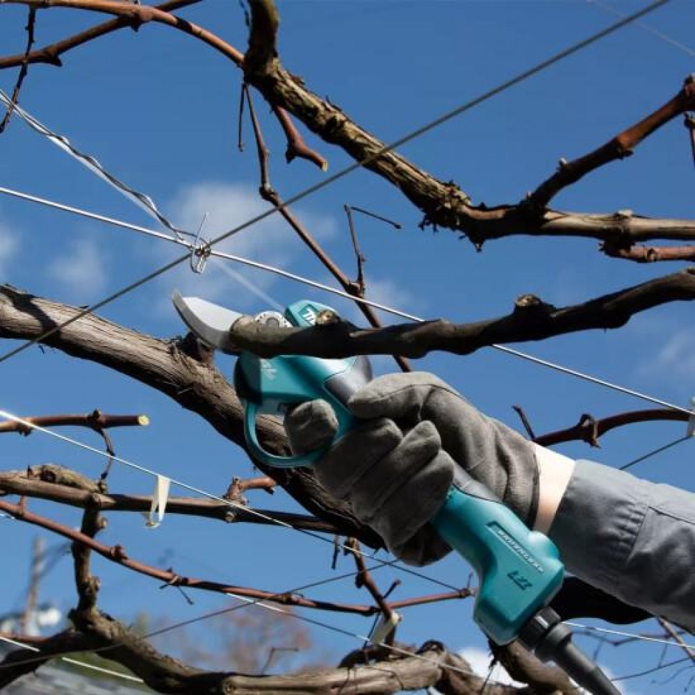 Акумуляторний секатор Makita LXT DUP180T001 Акумуляторний секатор Makita LXT DUP180T001