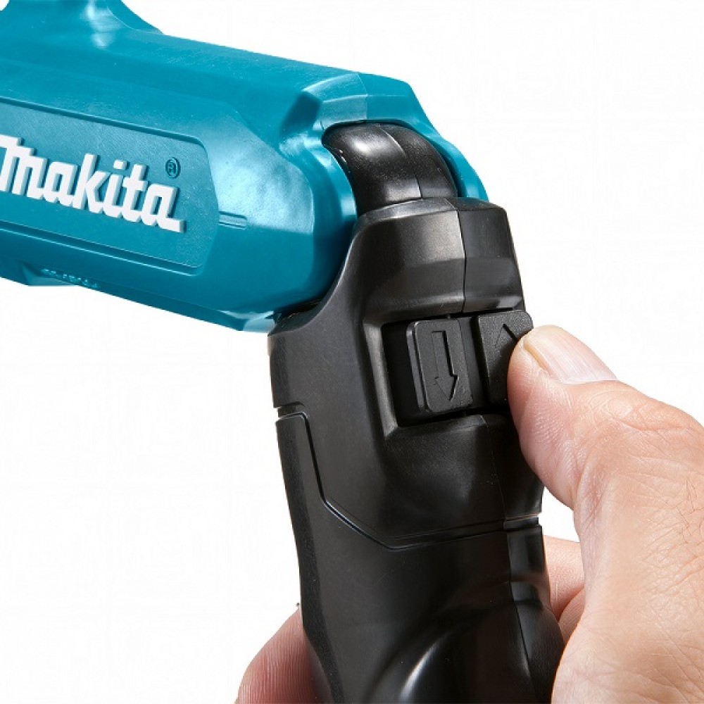 Акумуляторна викрутка MAKITA DF001DW Акумуляторна викрутка MAKITA DF001DW