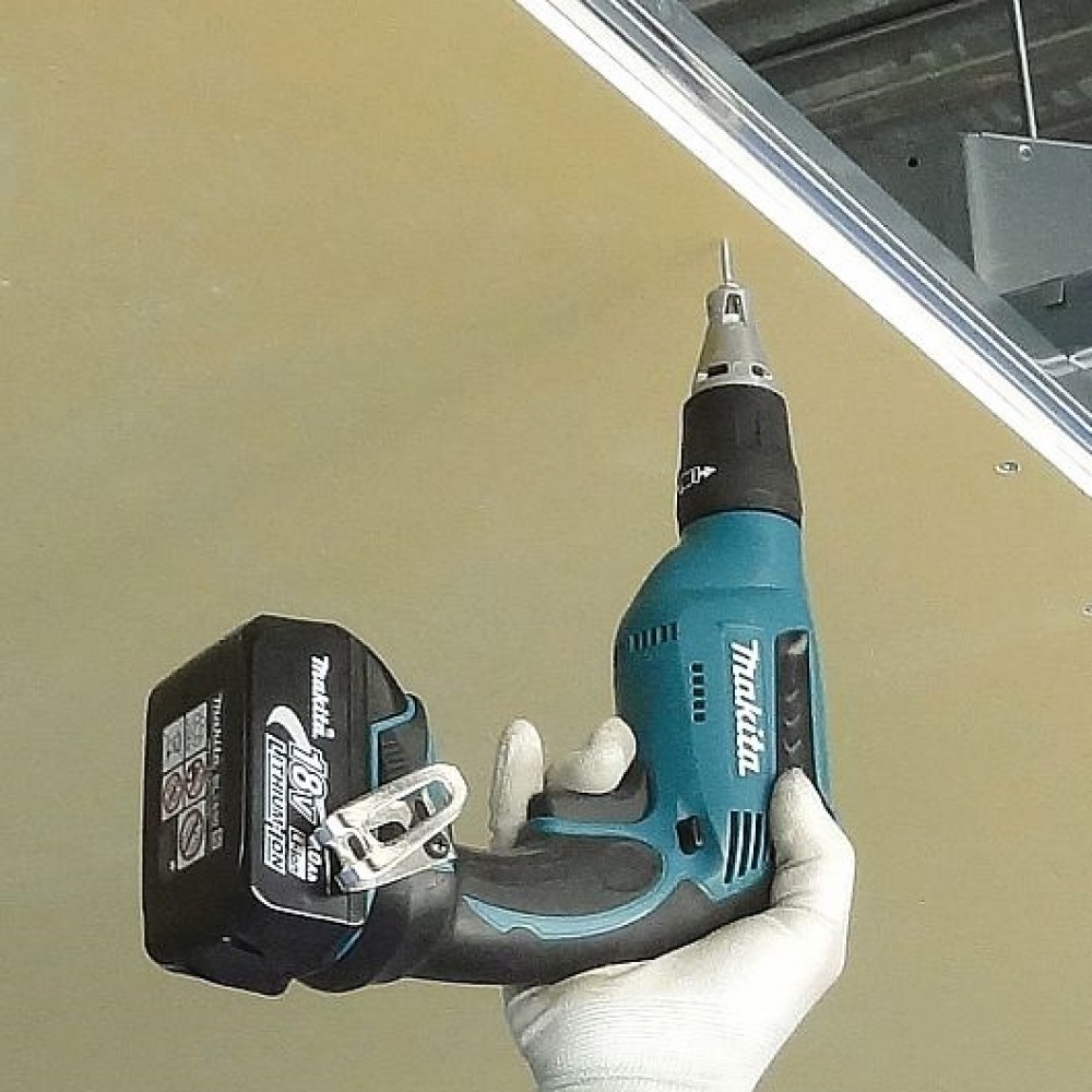 Акумуляторний шурупокрут для гіпсокартону Makita DFS451Z (каркас) Акумуляторний шурупокрут для гіпсокартону Makita DFS451Z (каркас)