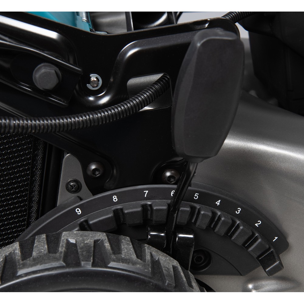 Акумуляторна самохідна газонокосарка XGT 40 V MAX Makita LM001GZ (без АКБ) Акумуляторна самохідна газонокосарка XGT 40 V MAX Makita LM001GZ (без АКБ)