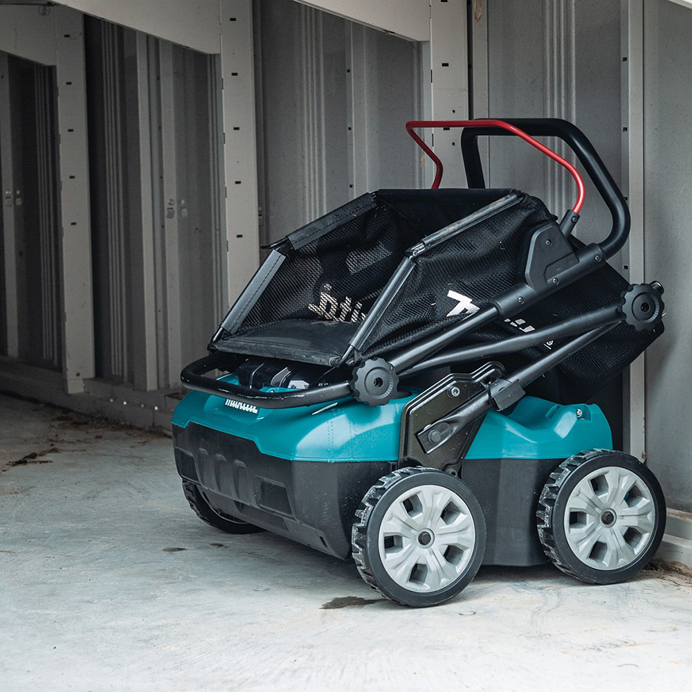 Набір Makita XGT аератор UV001GM201 + акумулятор BL4040, SET-UV001GM201-XGTOPE Набір Makita XGT аератор UV001GM201 + акумулятор BL4040, SET-UV001GM201-XGTOPE