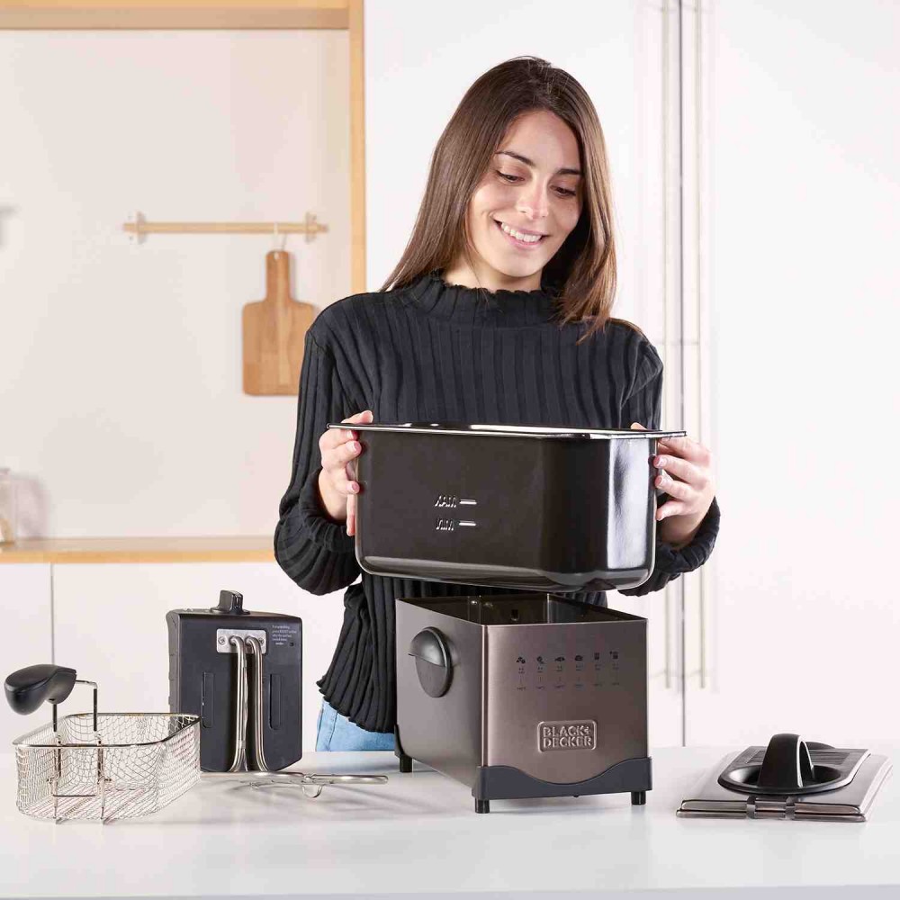 Фритюрница BLACK+DECKER BXDF2100E Фритюрница BLACK+DECKER BXDF2100E