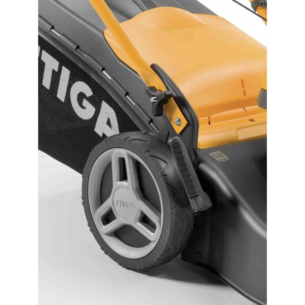 Газонокосарка бензинова STIGA Combi48SH Газонокосарка бензинова STIGA Combi48SH