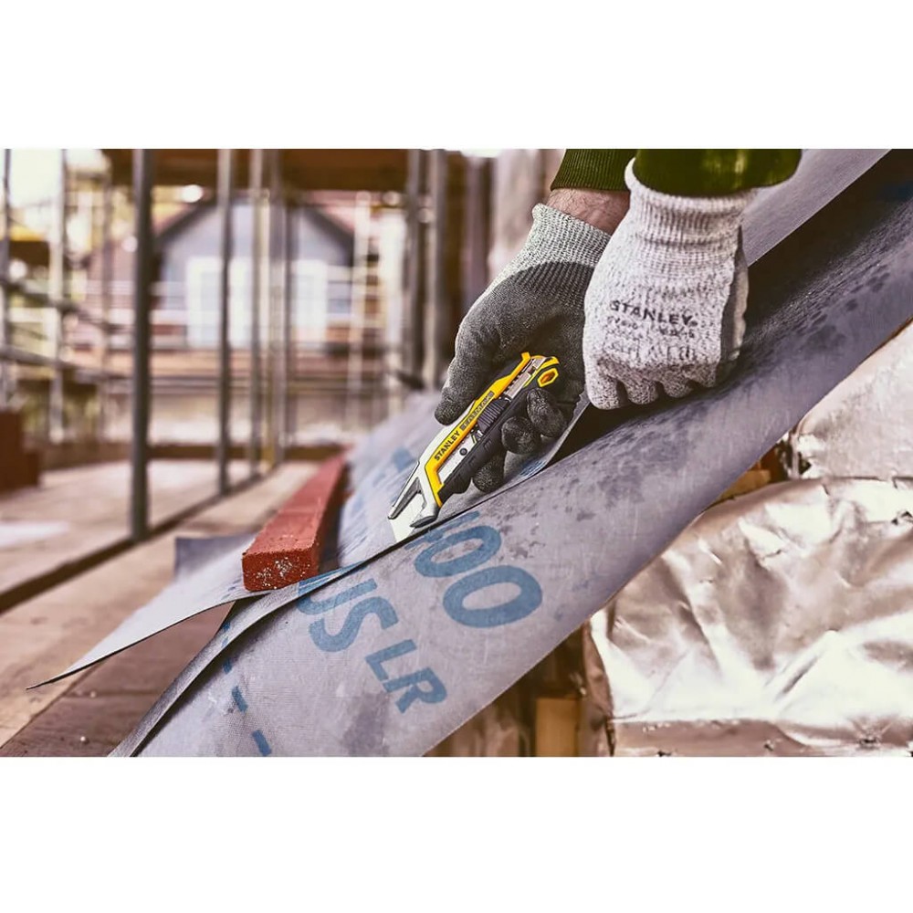 Ніж FatMax Integrated Snap Knife довжиною 165 мм з лезом шириною 18 мм з сегментами, що відламуються STANLEY FMHT10594-0 Ніж FatMax Integrated Snap Knife довжиною 165 мм з лезом шириною 18 мм з сегментами, що відламуються STANLEY FMHT10594-0