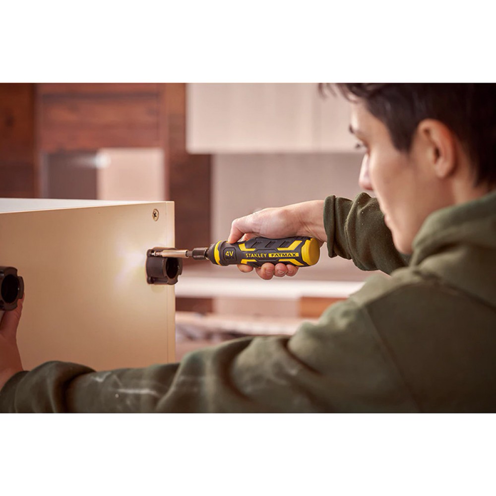 Викрутка акумуляторна STANLEY "FatMax", 4 В, 1,5 АхГод, F= 0,9 Нм Викрутка акумуляторна STANLEY "FatMax", 4 В, 1,5 АхГод, F= 0,9 Нм