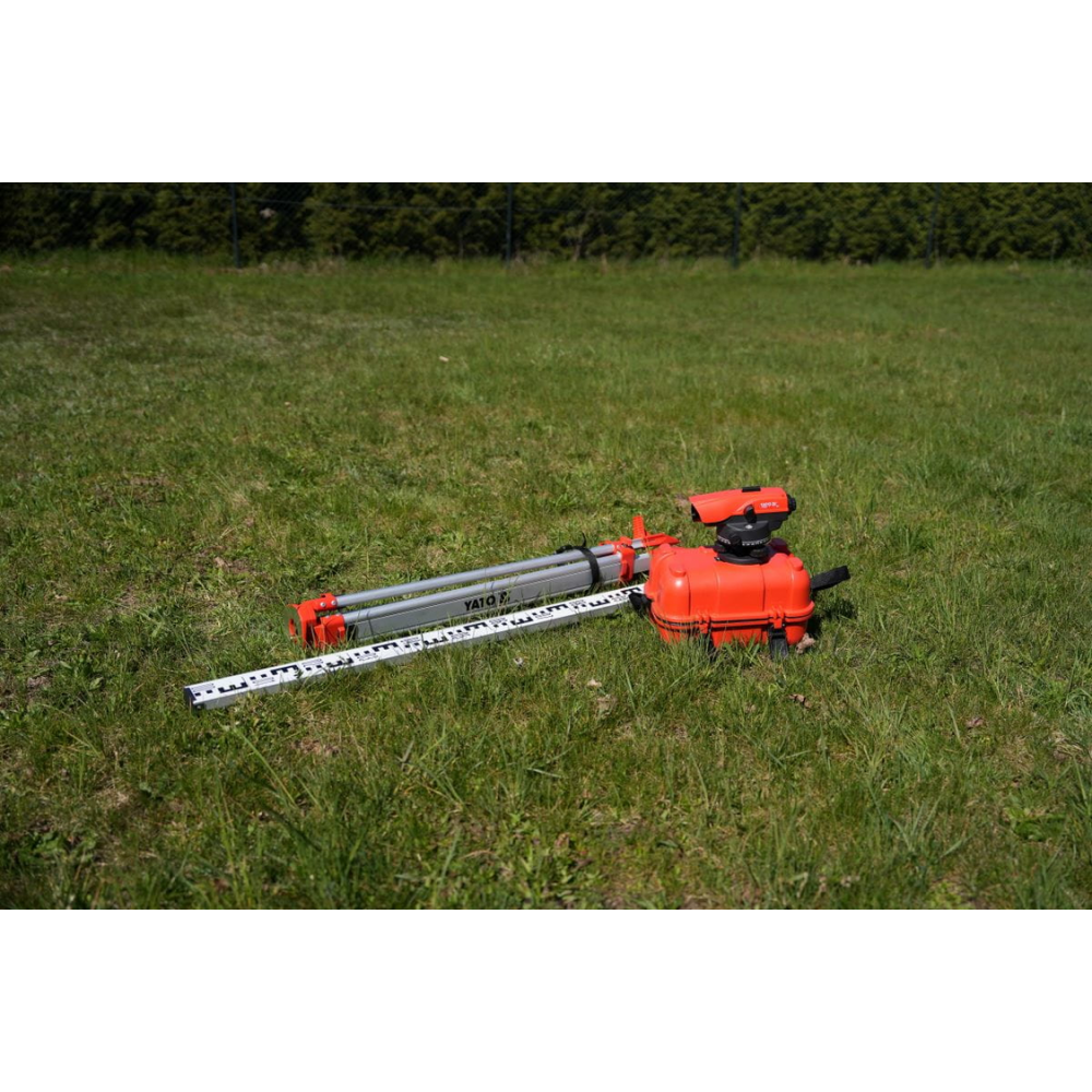 Нівелір опт авто-налаш. з штатив і рейк YATO об'єкт Ø= 38мм, крат- 32Х радіус- 1-55 м, точн- 1мм/30м Нівелір опт авто-налаш. з штатив і рейк YATO об'єкт Ø= 38мм, крат- 32Х радіус- 1-55 м, точн- 1мм/30м