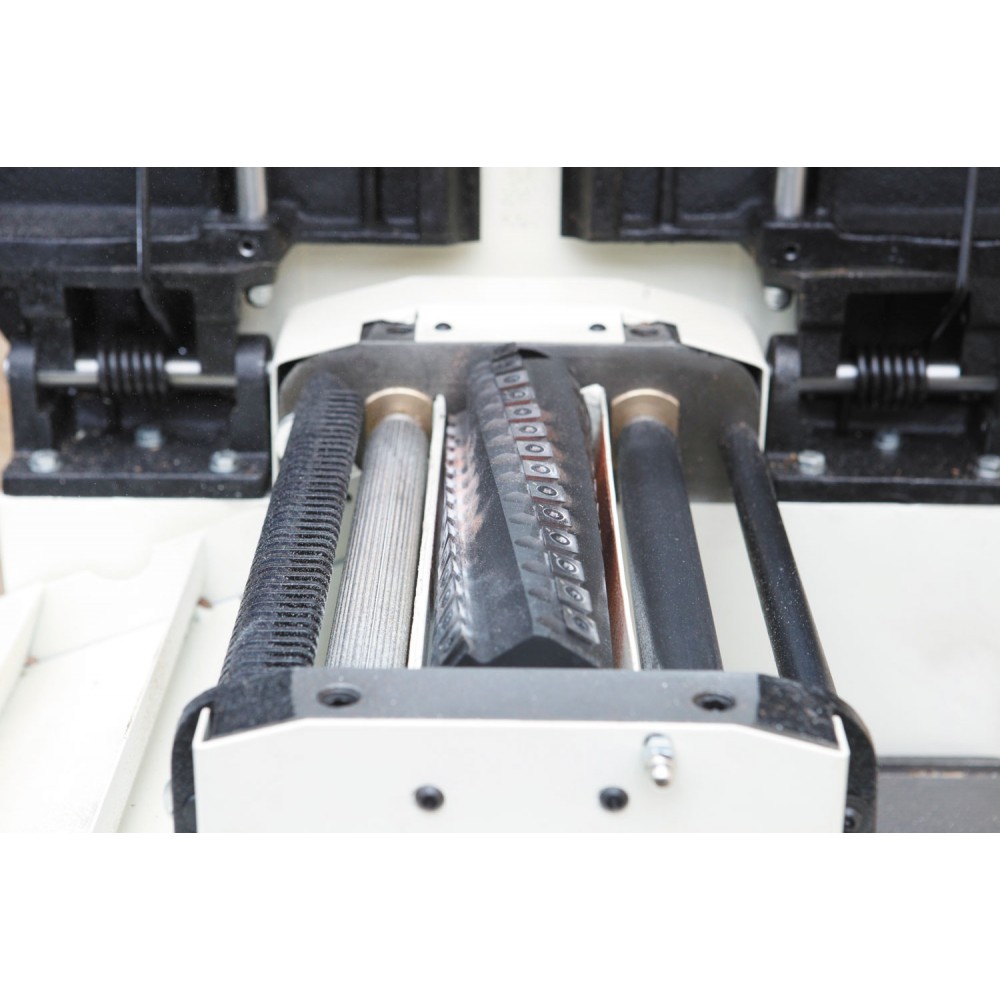 JPT-410 HH Фугувально-рейсмусовий верстат з ножовим валом «helical» JPT-410 HH Фугувально-рейсмусовий верстат з ножовим валом «helical»