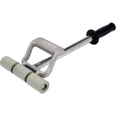 Валик притискний гумовий YATO Ø38 x 190 мм, сталева телескопічна ручка 450-690 мм