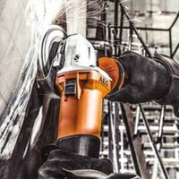Особливості AEG WS 10-125 4